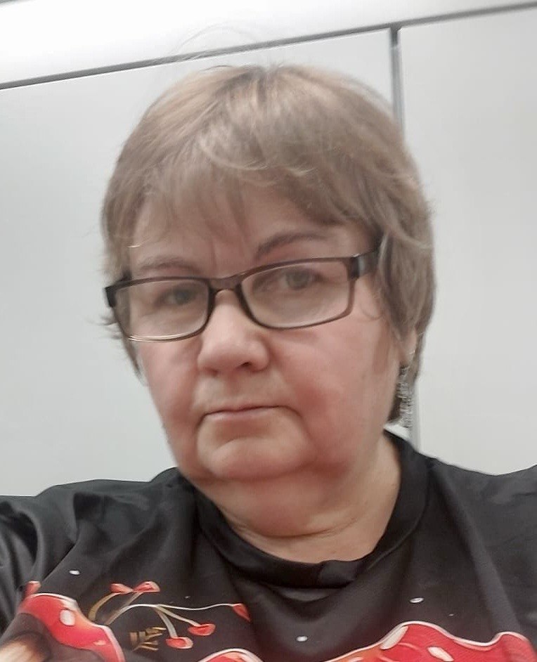 Ларина Татьяна<br><span style="font-weight: 400;">Психолог, сказкотерапевт, песочный терапевт</span>