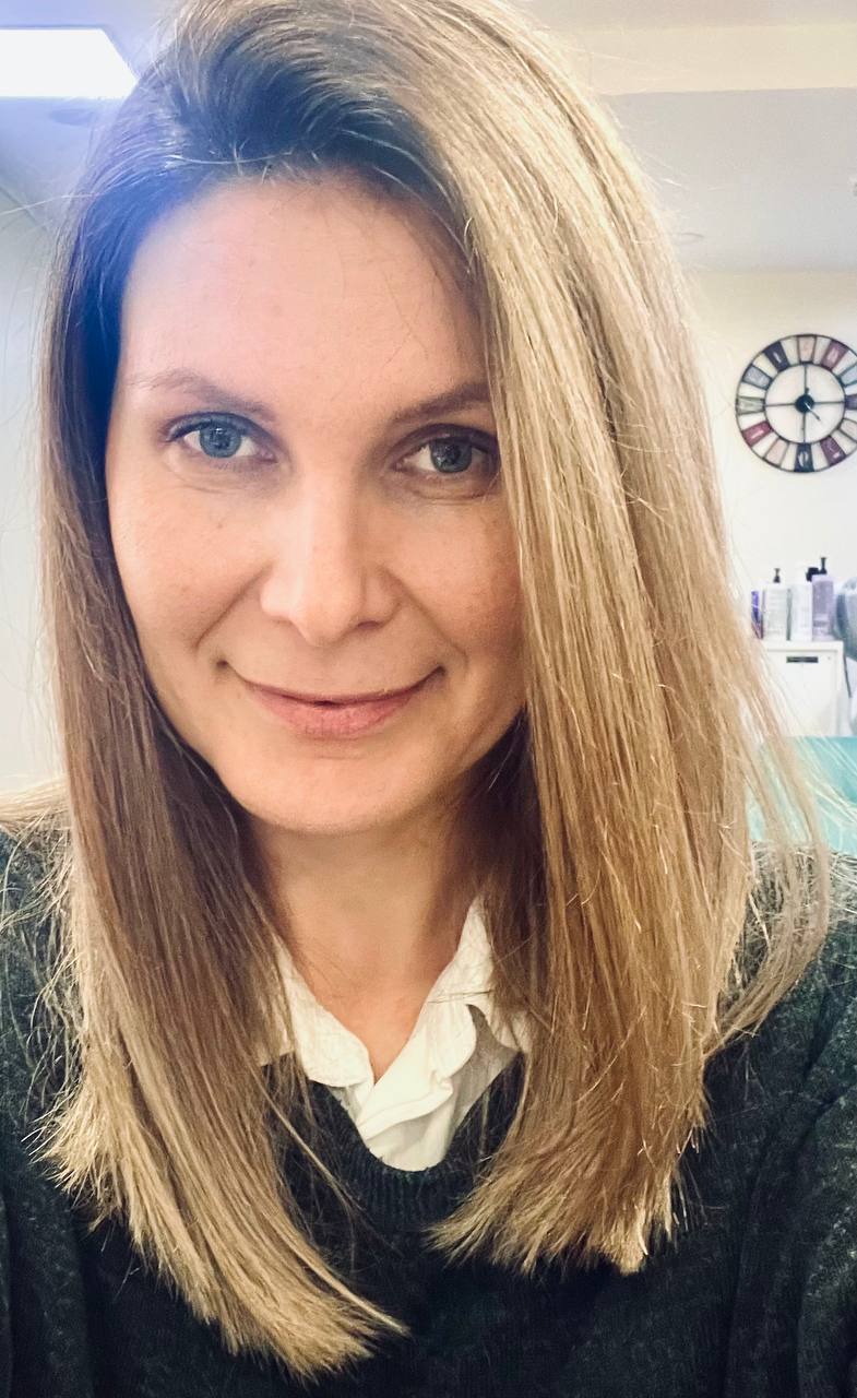 Полищук Анна<br><span style="font-weight: 400;">Логопед-дефектолог</span><br>